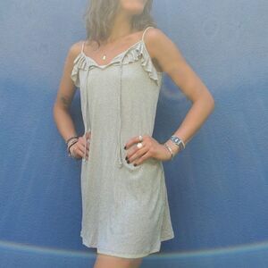 Anthropologie Maronie Women’s Gray Ruffled mini Sundress W/Adjustable Strps Sz M